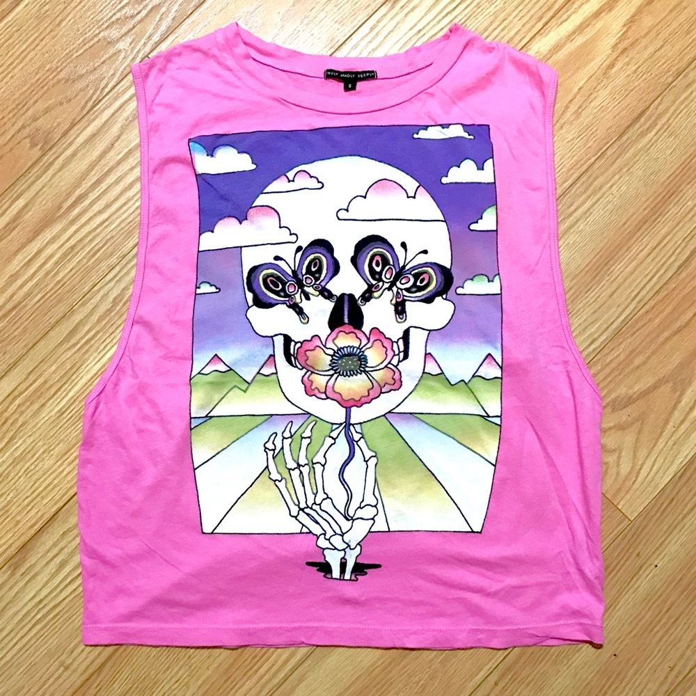 UO Truly Madly Deeply Pink Graphic Muscle Tee Tank